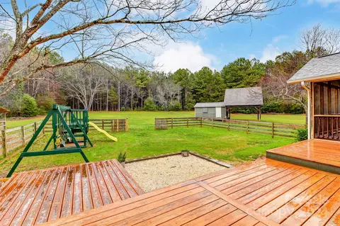 Exterior - 7743 Mcconnell Rd, Denver, NC 28037 photo 7 of 15