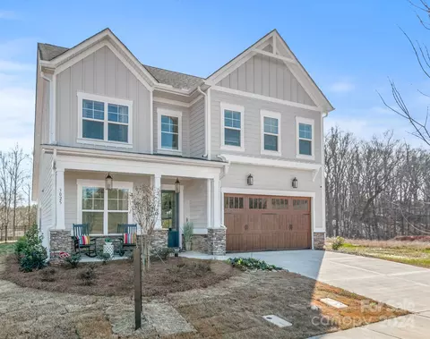 3025 Alveston Dr, Concord, NC 28027