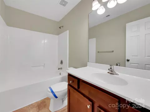 Bath - 3682 Travertine Dr, Lancaster, SC 29720 photo 2 of 2
