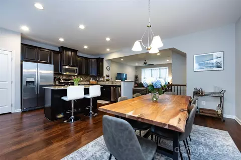 Dining - 2146 Arbor Loop Dr, Charlotte, NC 28217 photo 3 of 4