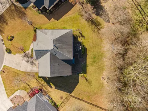 View/Area - 219 Clear Spring Ct, Fort Mill, SC 29708 photo 2 of 5