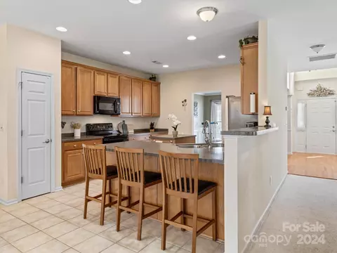 Kitchen - 219 Clear Spring Ct, Fort Mill, SC 29708 photo 4 of 4