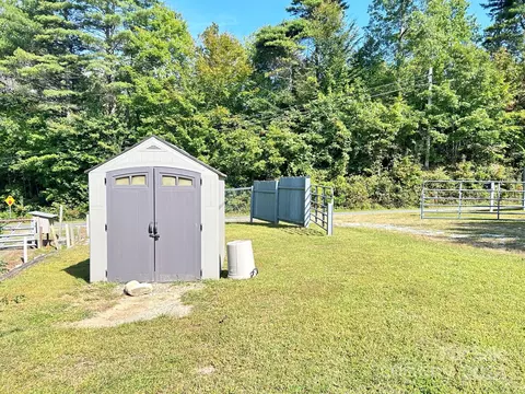 Exterior - 110 Pole Miller Ext, Brevard, NC 28712 photo 13 of 22
