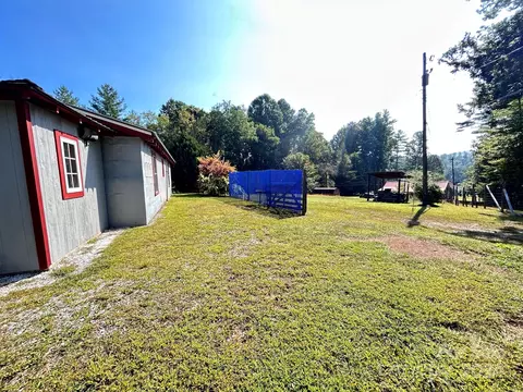 Exterior - 110 Pole Miller Ext, Brevard, NC 28712 photo 9 of 22