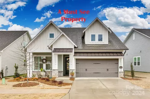 1350 Encore Ln, Waxhaw, NC 28173