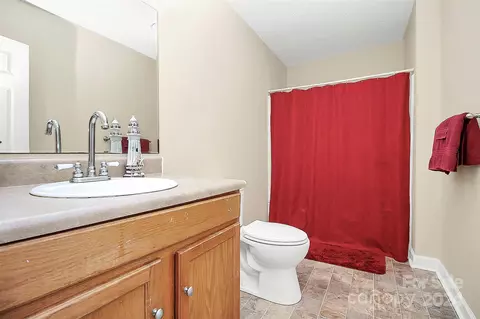 Bath - 1316 Grace Ave, Lancaster, SC 29720 photo 1 of 3