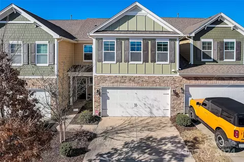 2421 Palmdale Walk Dr, Fort Mill, SC 29708