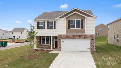 66 Callie River Ct, Clyde, NC 28721