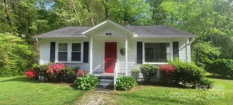 148 Holly St, Marion, NC 28752