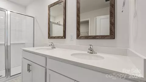 58 Callie River Rd, Clyde, NC 28721 photo 8