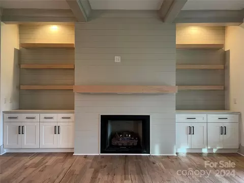 Living - 1018 Piney Dr, Monroe, NC 28110 photo 2 of 3
