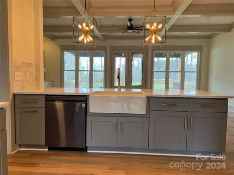 Kitchen - 1018 Piney Dr, Monroe, NC 28110 photo 4 of 6
