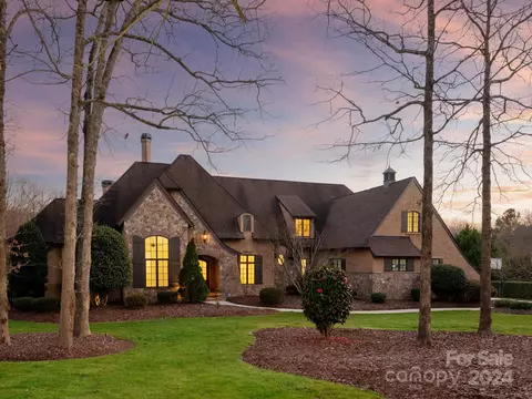 2914 Cutter Ct, Waxhaw, NC 28173