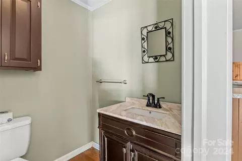 Bath - 2302 E Point Rd, Nebo, NC 28761 photo 3 of 5