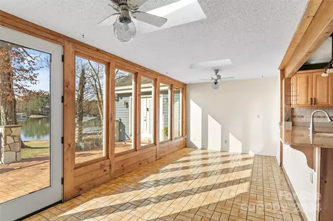 Bedroom - 2302 E Point Rd, Nebo, NC 28761 photo 1 of 1