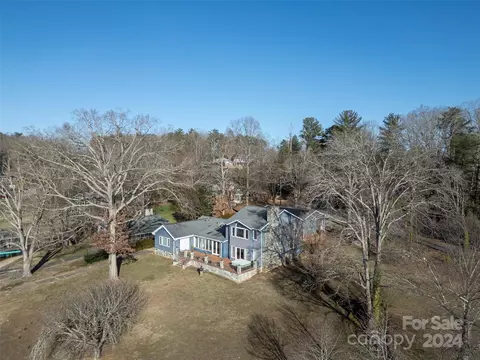 View/Area - 2302 E Point Rd, Nebo, NC 28761 photo 1 of 9