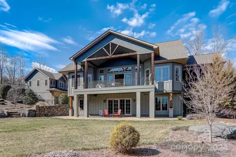 Exterior - 34 Ledgestone Dr, Fairview, NC 28730 photo 7 of 17