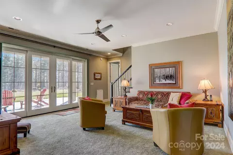 Living - 34 Ledgestone Dr, Fairview, NC 28730 photo 7 of 8