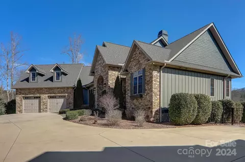 Exterior - 34 Ledgestone Dr, Fairview, NC 28730 photo 3 of 17