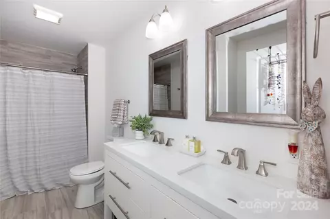 Bath - 147 Nomad Ln, Lancaster, SC 29720 photo 3 of 5
