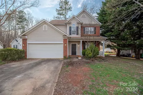 3119 Passour Ridge Ln, Charlotte, NC 28269