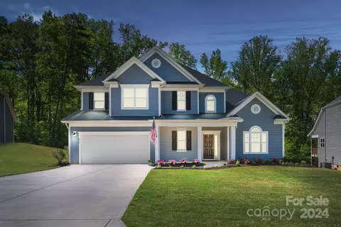 256 Broadleaf Dr, Denver, NC 28037