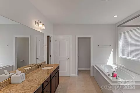 Bath - 256 Broadleaf Dr, Denver, NC 28037 photo 1 of 7