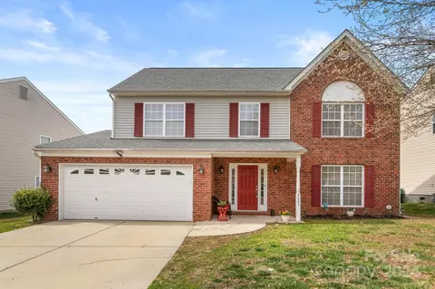 9641 Nannyberry Ln, Charlotte, NC 28273