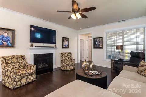 Living - 11618 Westbranch Pkwy, Davidson, NC 28036 photo 1 of 3