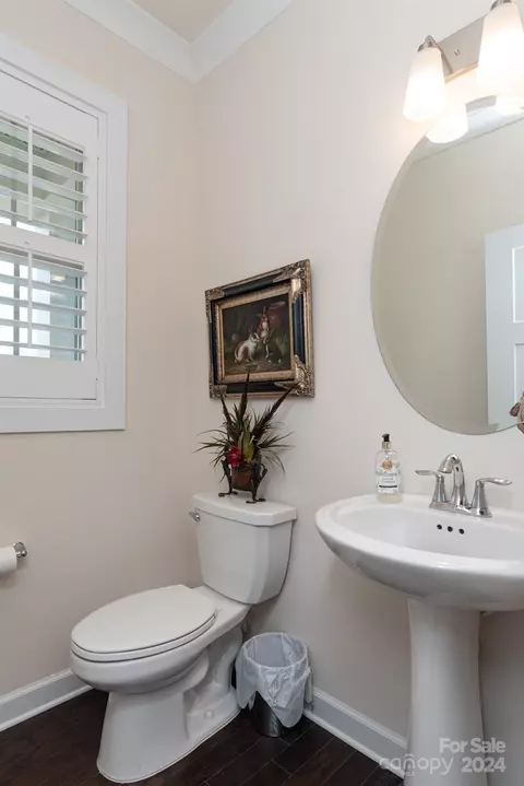 Bath - 11618 Westbranch Pkwy, Davidson, NC 28036 photo 4 of 4