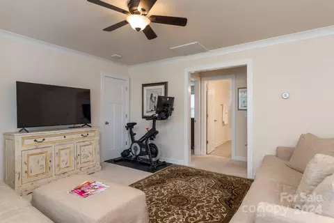 Bedroom - 11618 Westbranch Pkwy, Davidson, NC 28036 photo 5 of 6