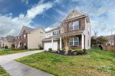 7907 Kelburn Ln, Charlotte, NC 28273