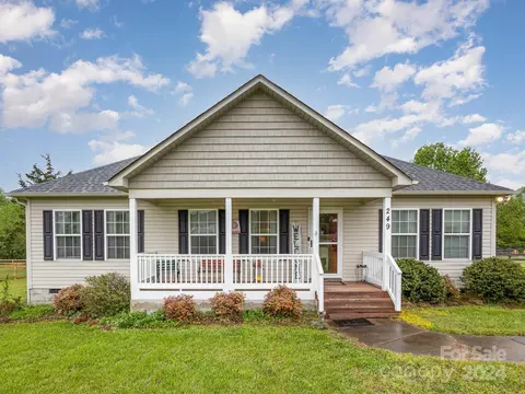 249 Springlake Rd, York, SC 29745