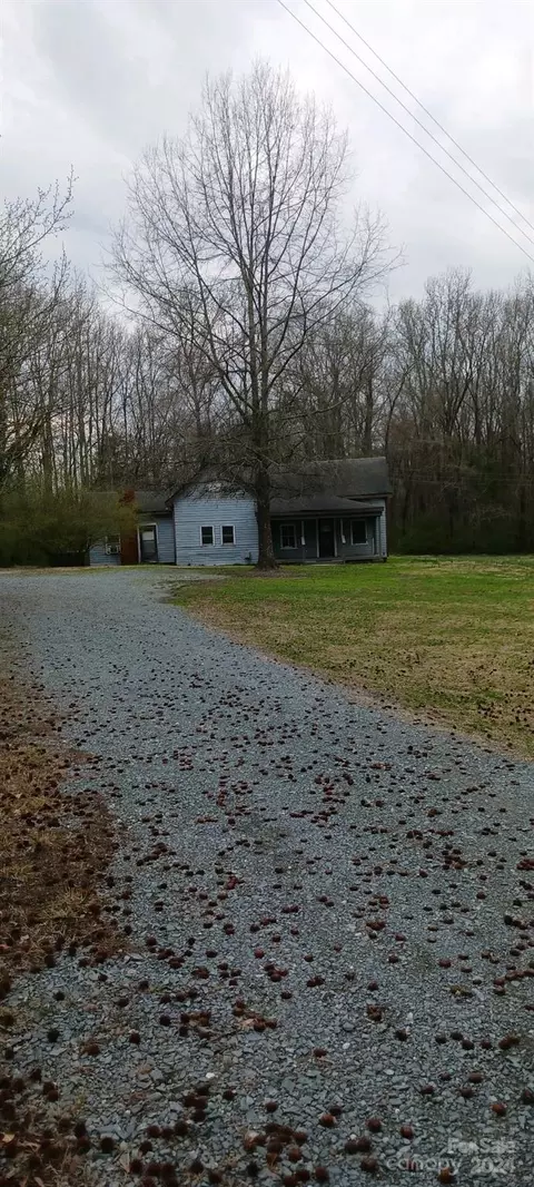 6012 Rocky River Rd, Monroe, NC 28112