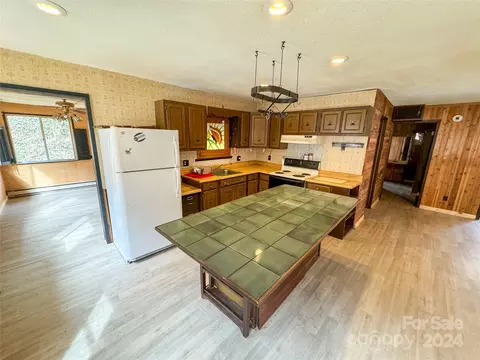 Kitchen - 688 Enchanted Forest Dr, Sylva, NC 28779 photo 1 of 4