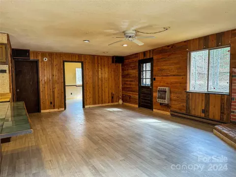 Living - 688 Enchanted Forest Dr, Sylva, NC 28779 photo 1 of 5