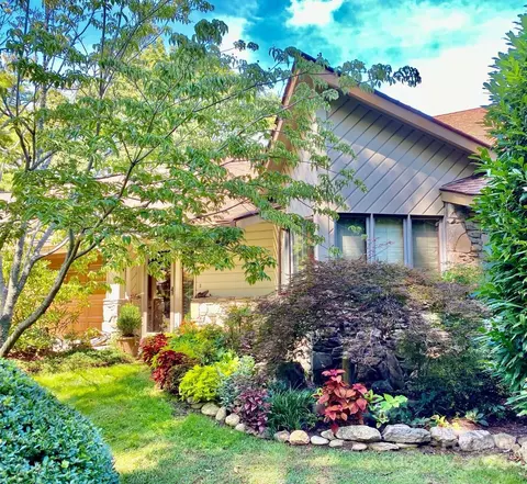 1802 Timber 1802 Trl #1802, Asheville, NC 28804