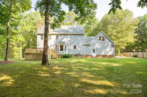 Exterior - 3424 Pebble Dr, Monroe, NC 28110 photo 5 of 7