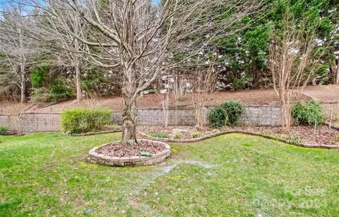 Exterior - 978 Platinum Dr, Fort Mill, SC 29708 photo 9 of 14