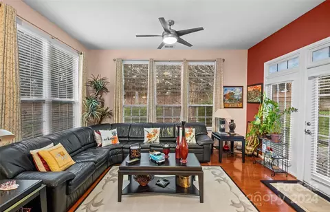 Living - 978 Platinum Dr, Fort Mill, SC 29708 photo 4 of 8
