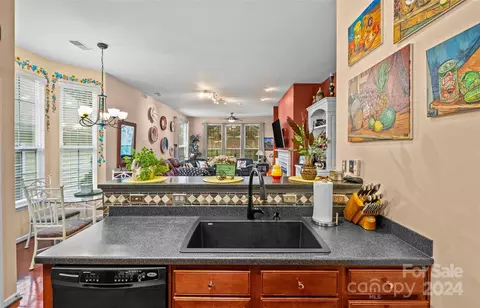 Kitchen - 978 Platinum Dr, Fort Mill, SC 29708 photo 2 of 8