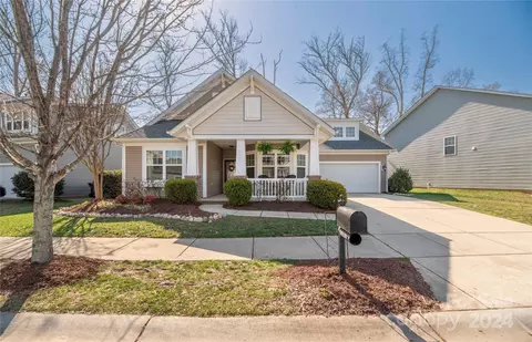 14526 Colonial Park Dr, Huntersville, NC 28078