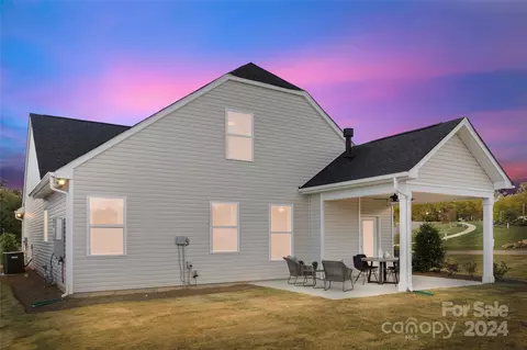 Exterior - 8200 Mccormick St, Terrell, NC 28682 photo 2 of 8