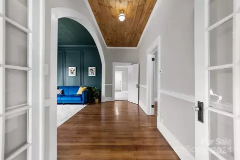 Entry Way - 509 3rd St, Spencer, NC 28159 photo 1 of 1