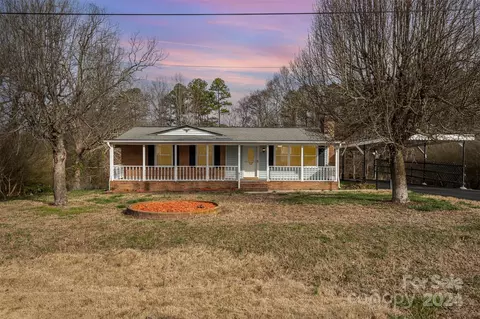 695 Rama Wood Se Dr SE, Concord, NC 28025