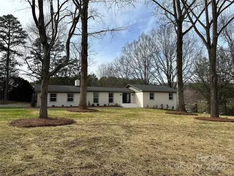 120 Pine St, Mount Pleasant, NC 28124