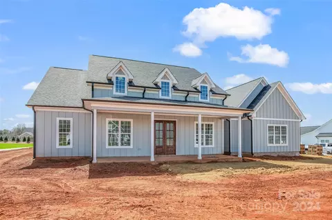 147 Old Dutch Rd, Advance, NC 27006