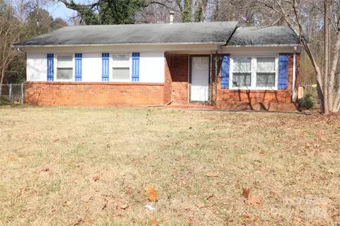 5125 Delivau Dr, Charlotte, NC 28215