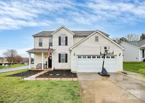 5903 Vista Verde Ct, Charlotte, NC 28273