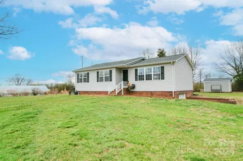 32164 La St, Albemarle, NC 28001